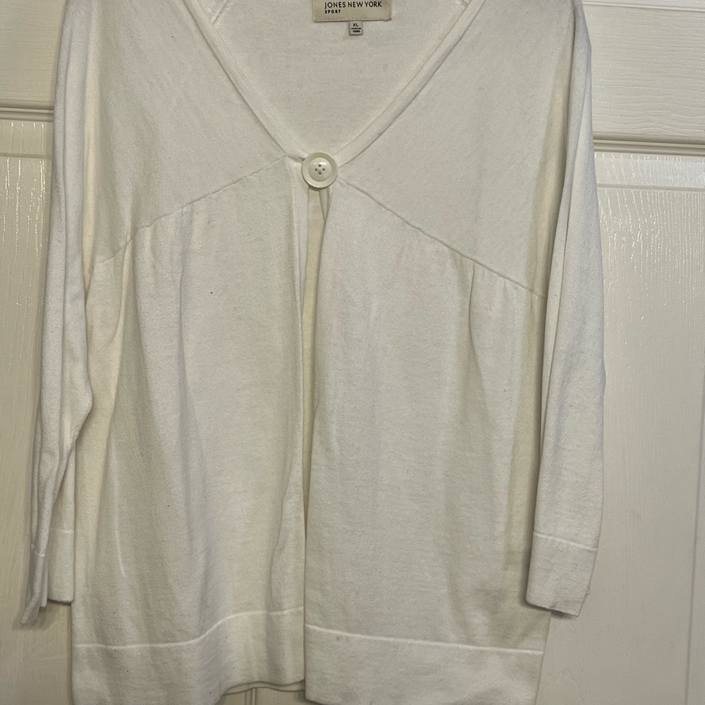 Cute split front sweater/cover